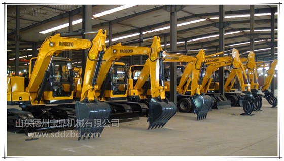 山東寶鼎機械小型挖掘機產品