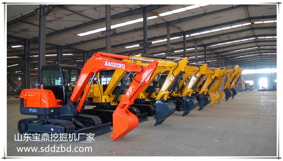 寶鼎小型挖掘機械產(chǎn)品