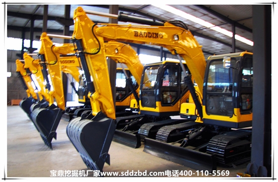 山東寶鼎挖掘機廠家小型挖掘機械產(chǎn)品
