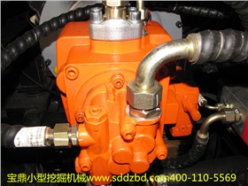 寶鼎小型挖掘機(jī)械配件