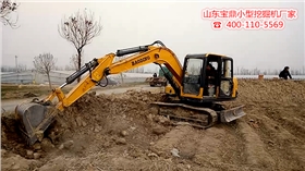 山東寶鼎小型挖掘機(jī)生產(chǎn)廠家