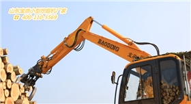 山東寶鼎小型挖掘機械產品