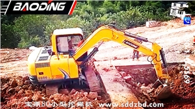 國產挖掘機之寶鼎80小型挖掘機械產品