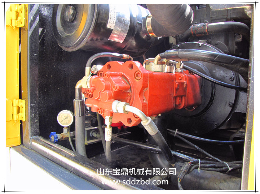 山東寶鼎挖掘機(jī)廠(chǎng)家小型挖掘機(jī)械產(chǎn)品部件