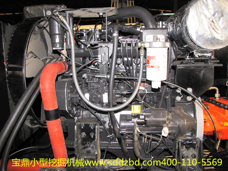 寶鼎挖掘機械發(fā)動機