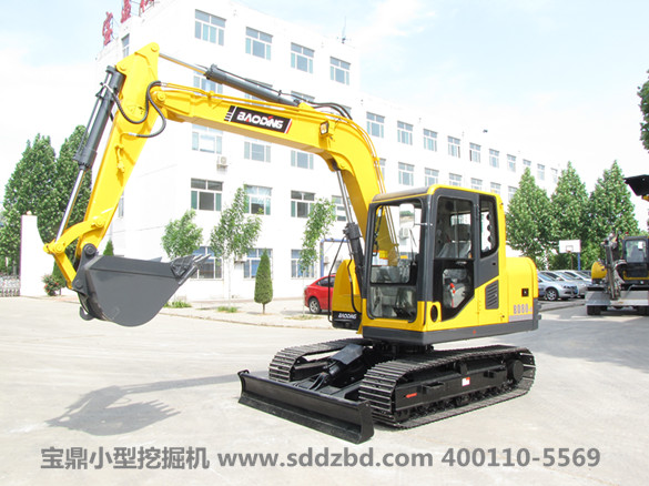 寶鼎小型挖掘機(jī)械