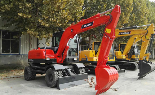輪式小型挖掘機