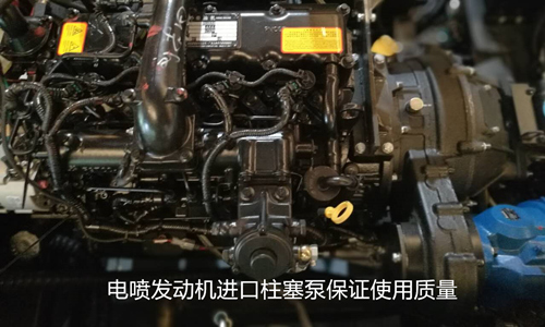 寶鼎抓木機采用電噴發(fā)動機柱塞泵保證使用質(zhì)量