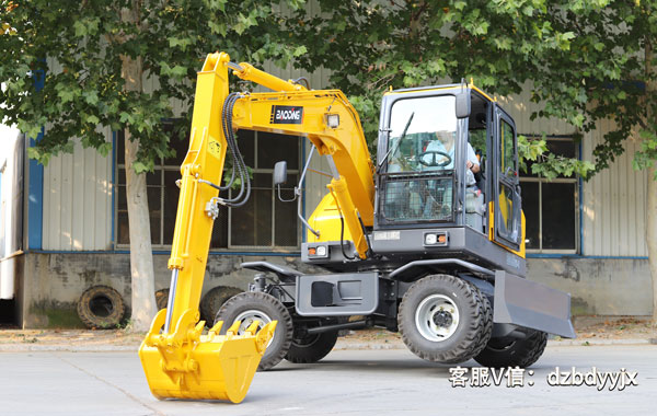 四代80輪式挖掘機.jpg