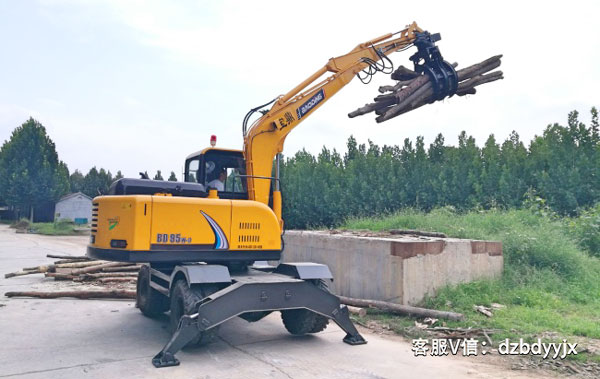 95抓木機(jī).jpg