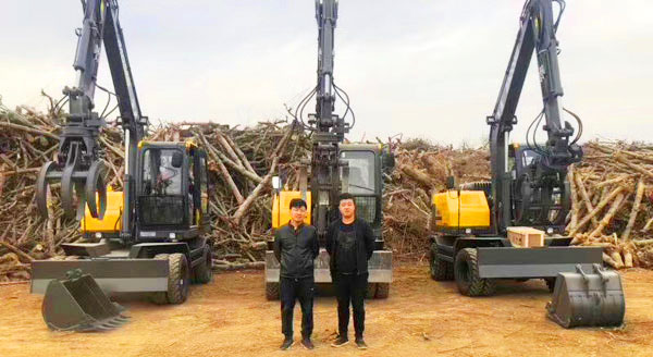 挖掘機抓木機.jpg