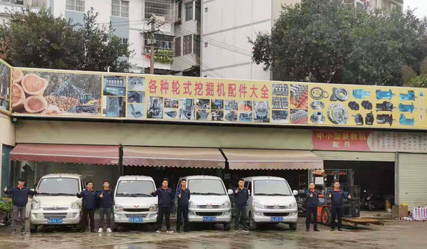寶鼎輪式挖掘機(jī)廠家地方服務(wù)辦事處.jpg
