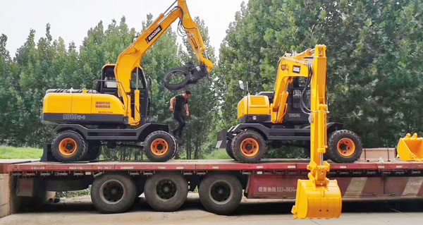 80小型輪式挖掘機(jī)車型.jpg